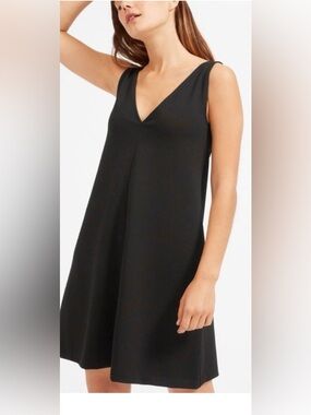 Everlane Deep V A‑Line Black Shift Dress Size 6 Ponte Stretch